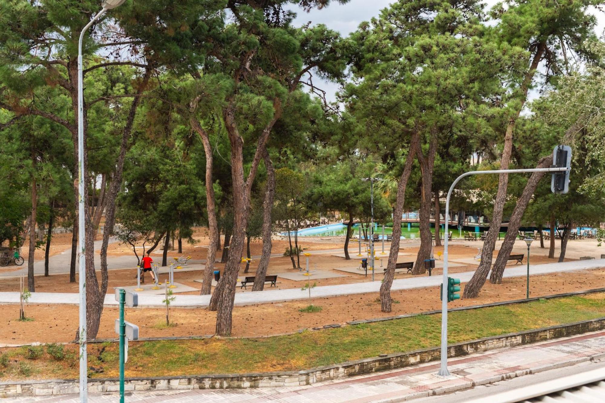 Paralion Town Apartments Alexandroupoli Eksteriør billede