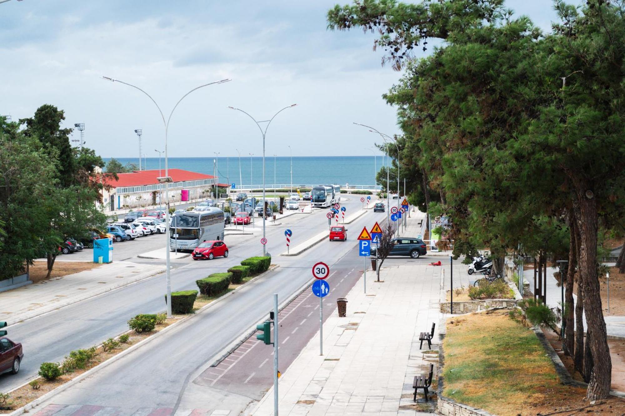 Paralion Town Apartments Alexandroupoli Eksteriør billede