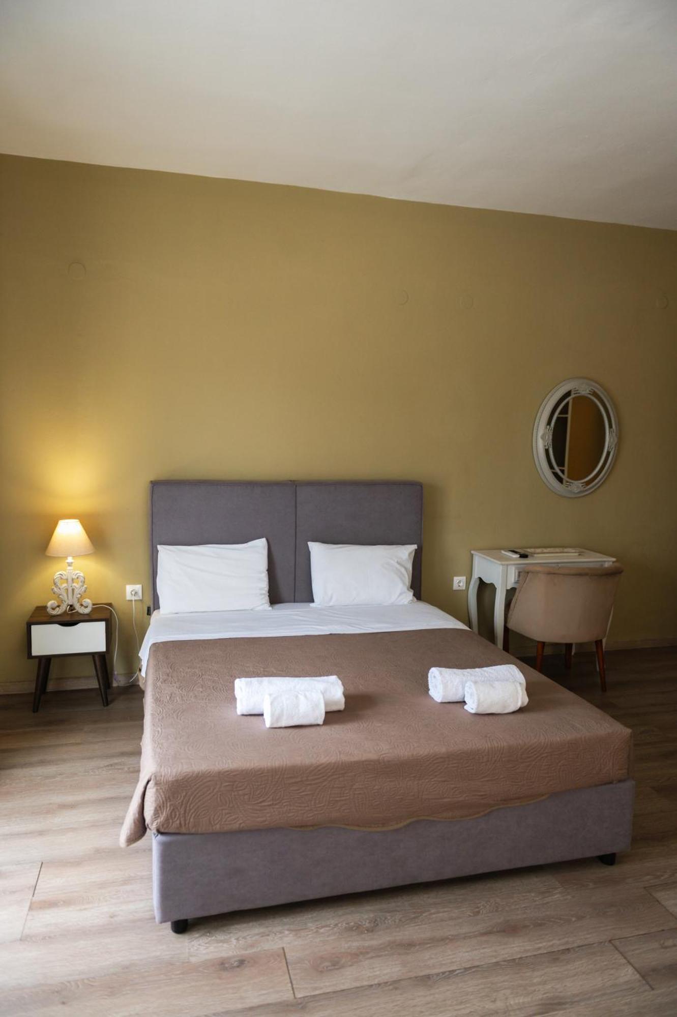 Paralion Town Apartments Alexandroupoli Eksteriør billede
